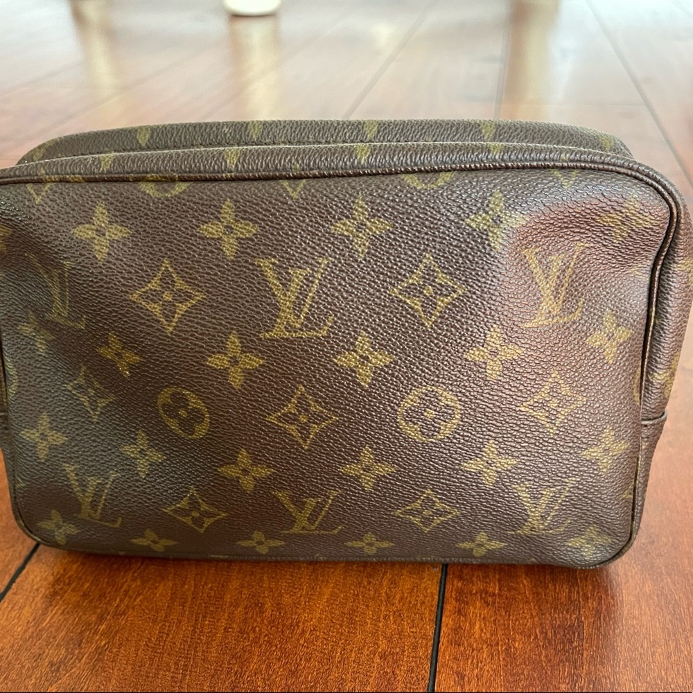 Vintage Louis Vuitton Toiletry Case PM